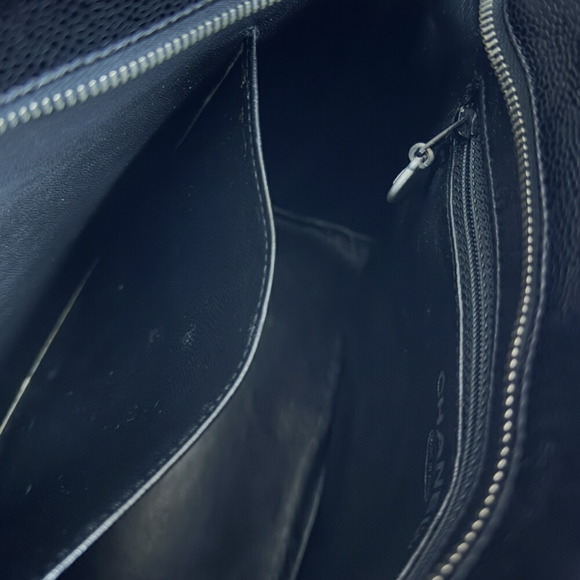 CHANEL Tote Bag Caviar Skin Black - Picture 11 of 11